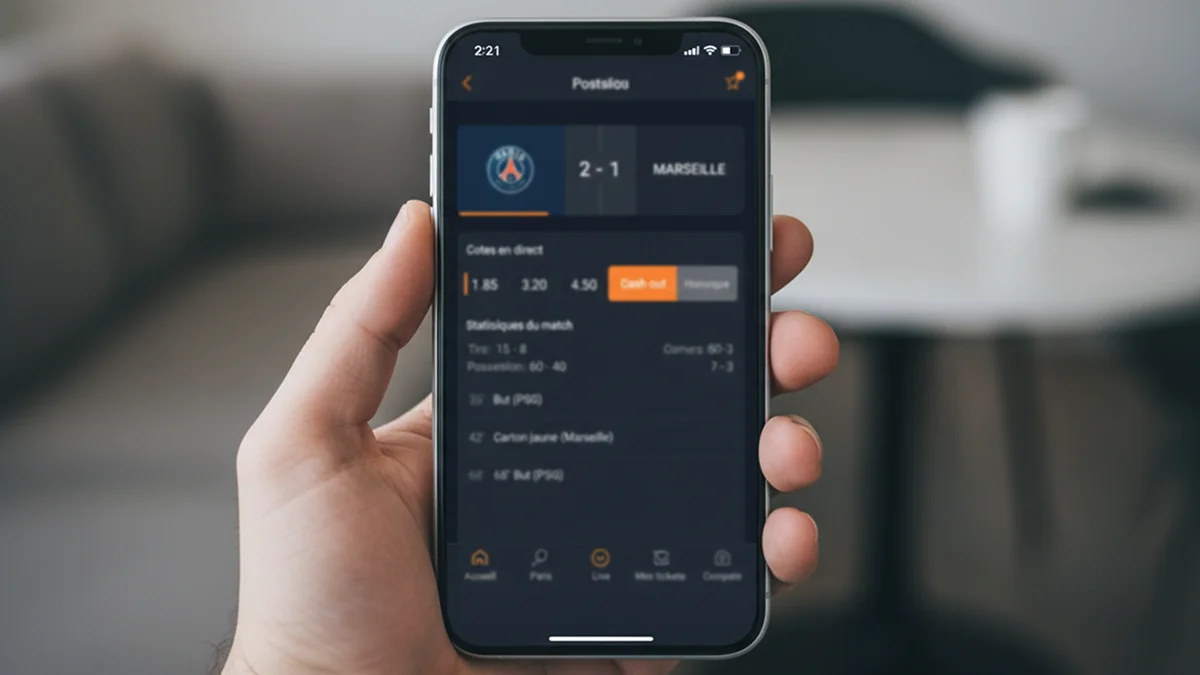 Écran de smartphone montrant les fonctionnalités d'une app de paris